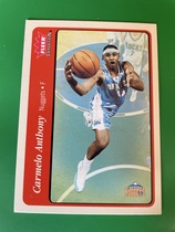 2004 Fleer Tradition #17 Carmelo Anthony
