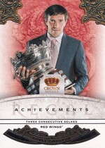 2010 Panini Crown Royale Regal Achievement #15 Pavel Datsyuk