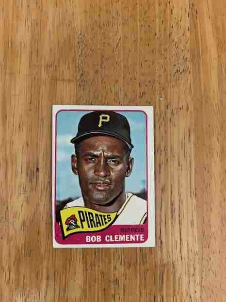 Sportlots Auctions ROBERTO CLEMENTE TOPPS 1965 160 EX NEAR MINT NO