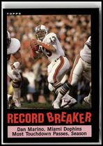 1985 Topps Base Set #4 Dan Marino