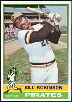 1976 Topps Base Set #137 Bill Robinson