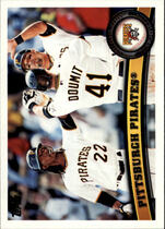 2011 Topps Base Set Series 2 #398 Pittsburgh