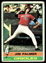 1976 Topps Base Set #450 Jim Palmer