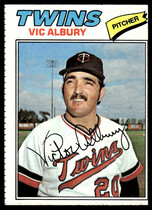 1977 Topps Base Set #536 Vic Albury