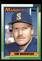 1990 Topps Base Set #306 Tom Niedenfuer