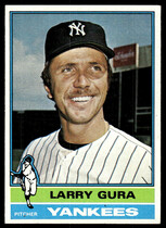 1976 Topps Base Set #319 Larry Gura