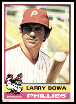 1976 Topps Base Set #145 Larry Bowa