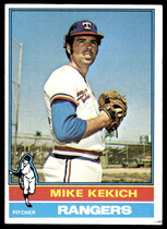 1976 Topps Base Set #582 Mike Kekich