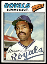 1977 Topps Base Set #362 Tommy Davis