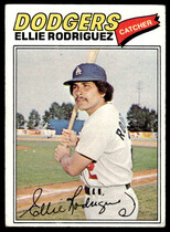 1977 Topps Base Set #448 Ellie Rodriguez
