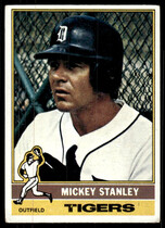 1976 Topps Base Set #483 Mickey Stanley