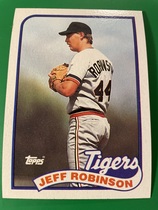 1989 Topps Base Set #267 Jeff Robinson