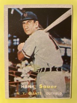 1957 Topps Base Set #197 Hank Sauer