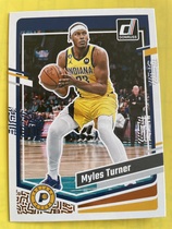 2023 Donruss Base Set #12 Myles Turner