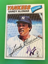 1977 Topps Base Set #54 Sandy Alomar