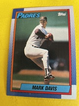 1990 Topps Base Set #205 Mark Davis