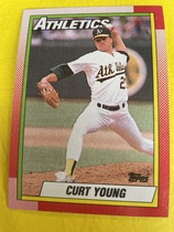 1990 Topps Base Set #328 Curt Young