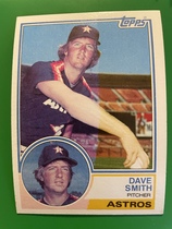 1983 Topps Base Set #247 Dave Smith
