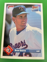 1993 Donruss Base Set #374 Dan Smith