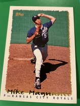1995 Topps Base Set #415 Mike Magnante