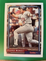 1992 Topps Base Set #613 Pedro Munoz