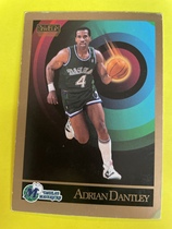 1990 SkyBox Base Set #61 Adrian Dantley