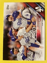 2016 Topps Base Set Series 2 #569 Los Angeles Dodgers