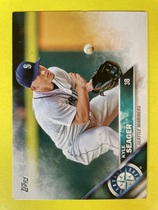 2016 Topps Base Set #5 Kyle Seager