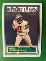 1983 Topps Base Set #142 Ron Jaworski