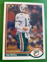 1991 Upper Deck Base Set #255 Dan Marino