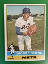1976 Topps Base Set #567 George Stone