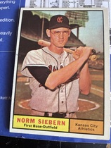 1961 Topps Base Set #267 Norm Siebern