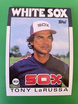 1986 Topps Base Set #531 Tony LaRussa
