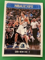 2017 Panini NBA Hoops #123 Dirk Nowitzki
