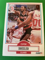 1990 Fleer Base Set #154 Clyde Drexler