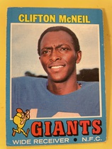 1971 Topps Base Set #15 Clifton McNeil