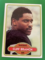 1980 Topps Base Set #85 Cliff Branch