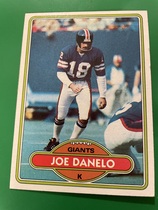 1980 Topps Base Set #454 Joe Danelo