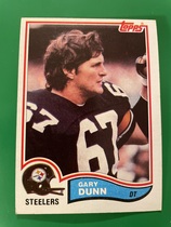 1982 Topps Base Set #209 Gary Dunn