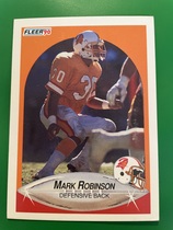 1990 Fleer Base Set #354 Mark Robinson