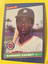 1986 Donruss Base Set #349 Barbaro Garbey