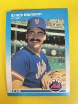 1987 Fleer Base Set #18 Randy Niemann