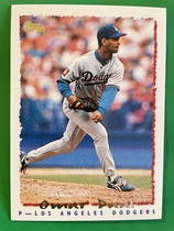 1995 Topps Base Set #518 Omar Daal