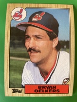 1987 Topps Base Set #77 Bryan Oelkers