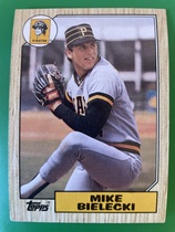 1987 Topps Base Set #394 Mike Bielecki