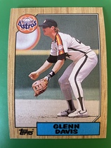 1987 Topps Base Set #560 Glenn Davis