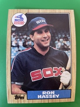 1987 Topps Base Set #667 Ron Hassey