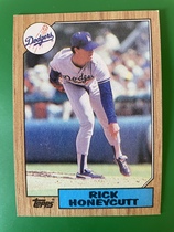 1987 Topps Base Set #753 Rick Honeycutt