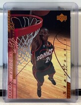 2000 Upper Deck Base Set #237 Desmond Mason