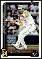 2025 Topps Base Set #215 Manny Machado